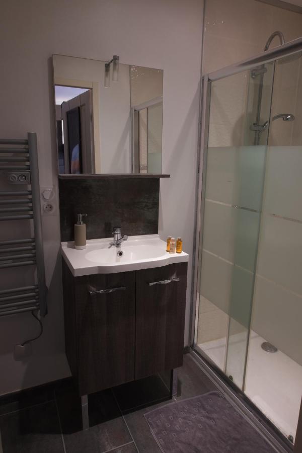 Duplex Charmant Idealement Situe 多勒 外观 照片
